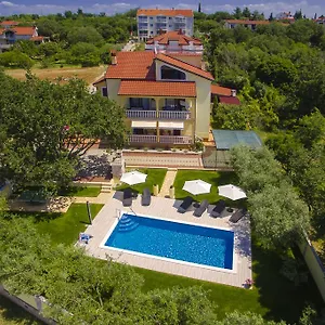 apartments-catic.in-istria.net/